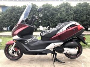 GTS 250cc Street Legal EFI Scooter LED Lights | MP3 Radio