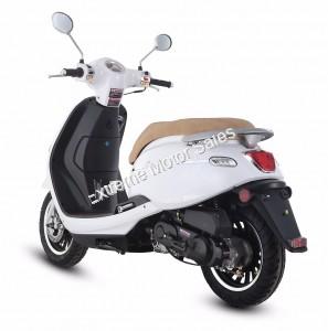 Trailmaster Turino 50A 50cc Gas Scooter Moped Retro Style