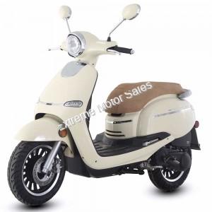 Trailmaster Turino 150A 150cc Gas Scooter Moped Retro Style